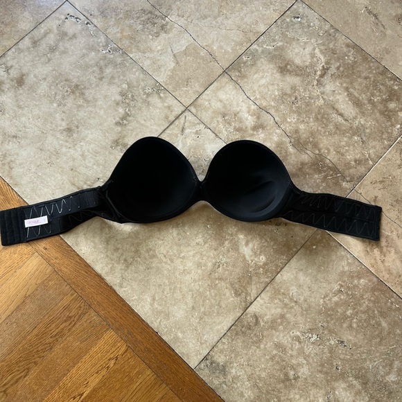 Casique ladies black strapless bra, NWOT 40 DD push-up style - Picture 9 of 11